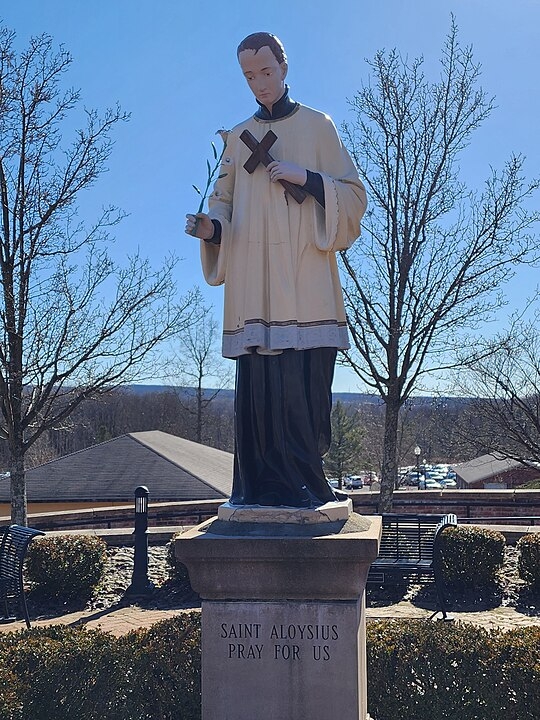 São Luís (MA) - São Luís Gonzaga - Santo padroeiro da juventude, viveu de 1568 a 1591 e é conhecido por sua vida de pureza e dedicação a Deus. Ele é celebrado como um modelo de santidade e comprometimento, especialmente entre os jovens. Sua festa em 21 de junho é marcada por eventos educativos e religiosos.
 Reprodução: Flipar