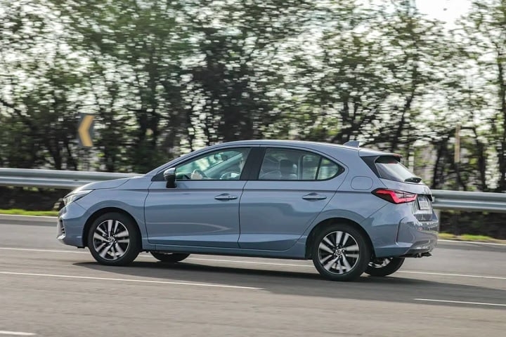 Apesar dos bons números, é o único carro da Honda que aparece no ranking e também o único com motor 1.5 dessa lista. Reprodução: Flipar