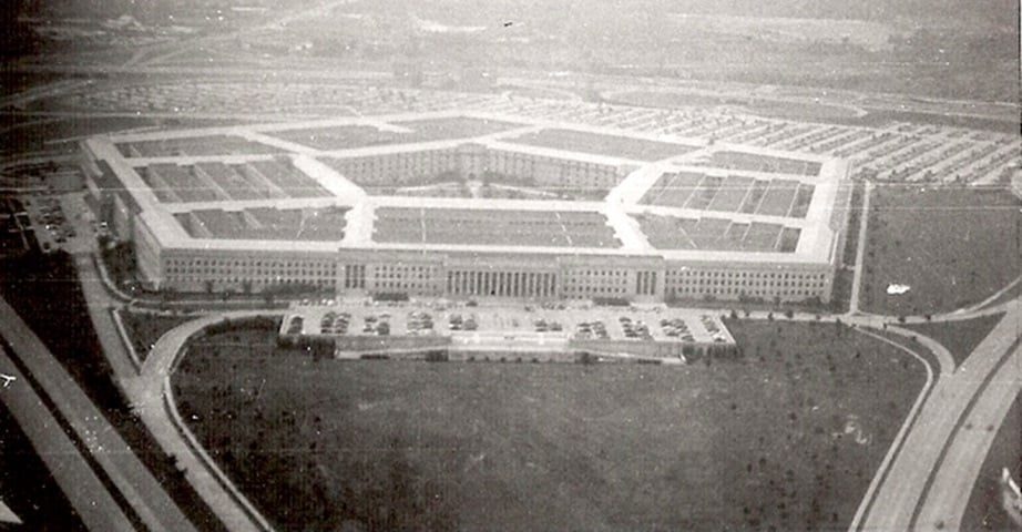 As obras para construção do Pentágono começaram em 11 de setembro de 1941 e o prédio foi inaugurado em 15 de janeiro de 1943.  Reprodução: Flipar
