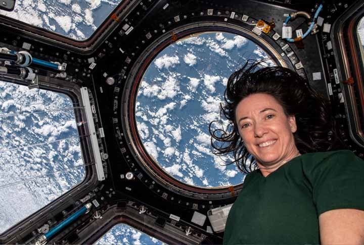 Essa ação não acontecia desde o fim do programa dos ônibus espaciais em 2011. Ainda assim, na ocasião as naves espaciais russas Soyuz realizaram apenas voos parciais ao redor do laboratório orbital. Reprodução: Flipar