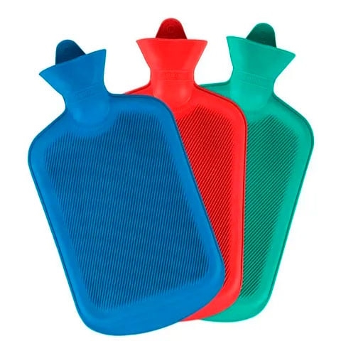 Em caso de picada de abelha, a pessoa pode usar uma bolsa térmica com gelo no ponto da picada. Mas não deixe de procurar o médico.  Reprodução: Flipar