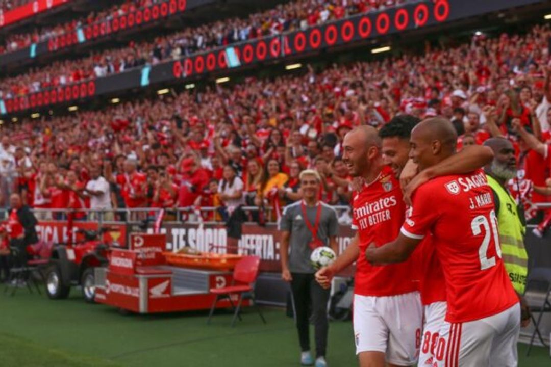 BENFICA (Portugal) - Campeão português - Foto: Divulgação/SL Benfica