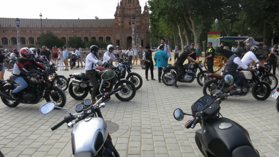 Passeio de moto pela Espanha. Foto: Carlos Patrício