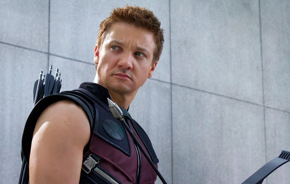 Na entrevista ao podcast, Renner disse que em conversa com os executivos do estúdio deu uma resposta espirituosa ao ouvir a oferta salarial, mencionando acidente de 2023 que quase tirou sua vida: “Eu fiquei: ‘Desculpa? Você achou que era só metade do Jeremy porque fui atropelado? Talvez seja por isso que você quer me pagar metade do que eu ganhei na primeira temporada”. 

 Reprodução: Flipar