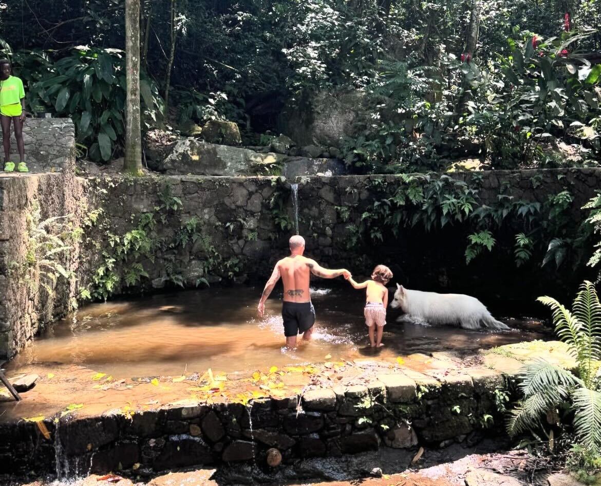 Bruno Gagliasso com o filho, Zyan Reprodução Instagram - 7.10.2024