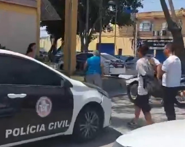 Roberto foi abordado nesta quarta-feira (15/11), próximo ao Mercado Municipal do Peixe, no bairro Jacaré, e não ofereceu resistência.