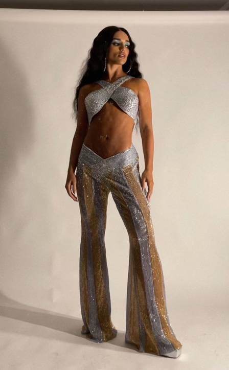 Rafa Kalimann usa look inspirado em Cher para baile de carnaval no Rio. Foto: Reprodução/Instagram