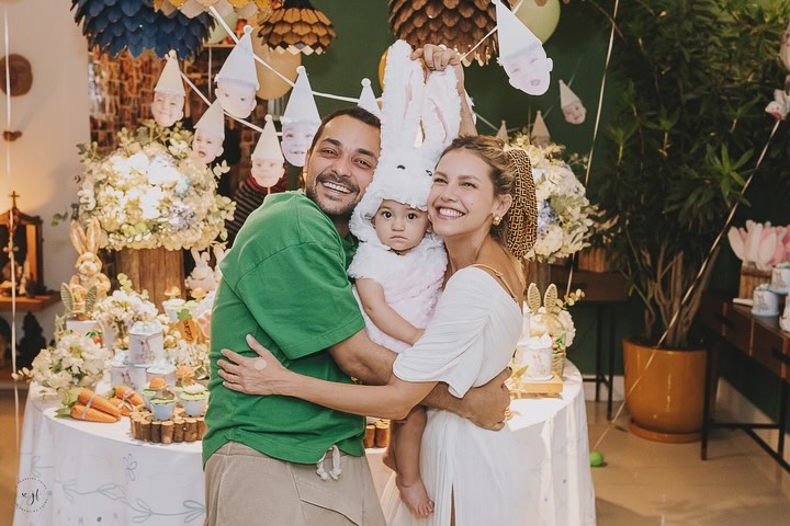 Casal celebrou o primeiro aniversário do filho, Caetano, em março de 2024 Reprodução/Instagram