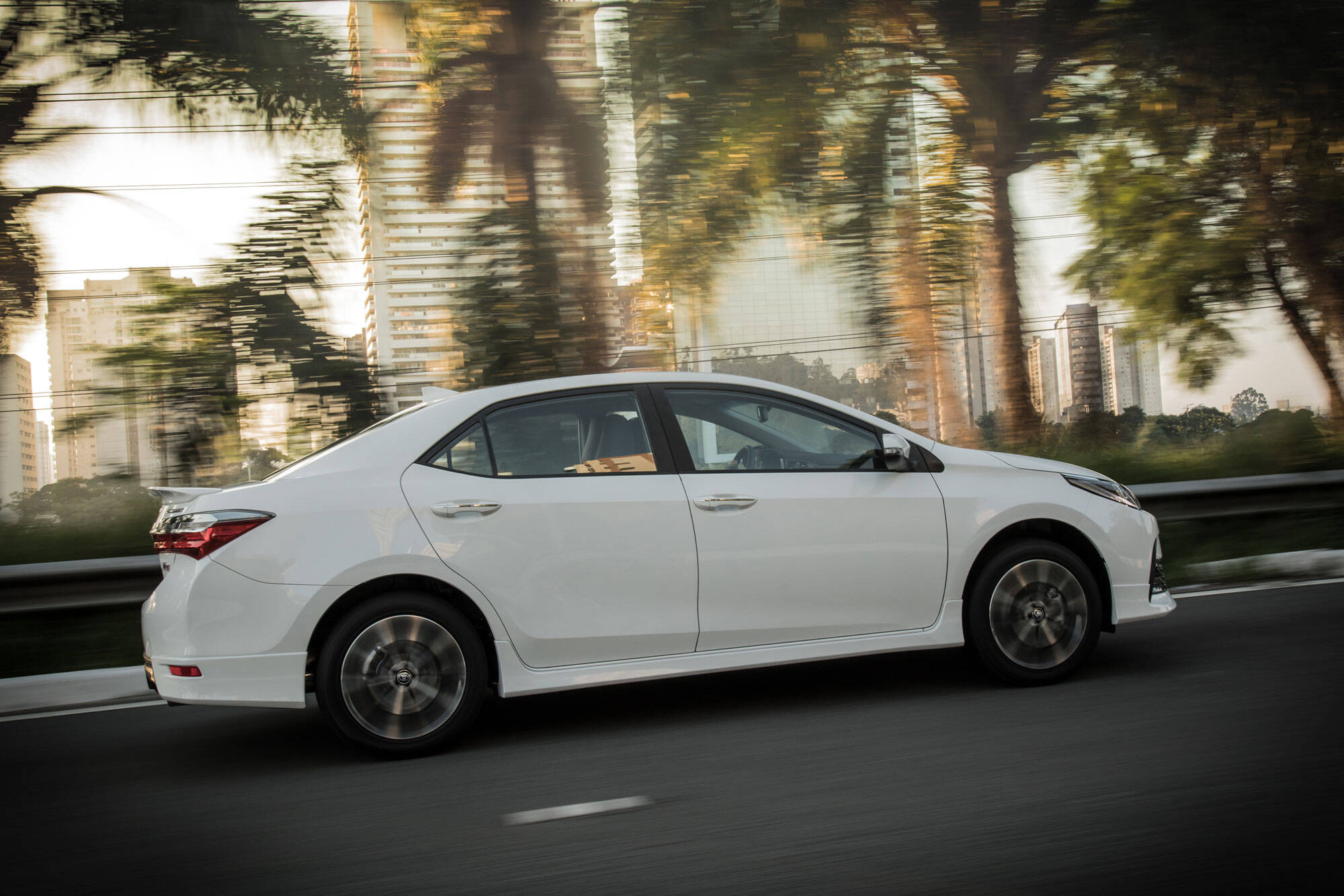 Toyota Corolla XRS. Foto: Divulgação/Toyota