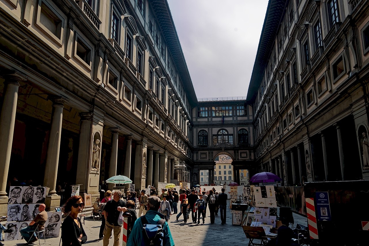 Muitas dessas belezas artísticas podem ser vistas na Galeria degli Uffizi, um dos mais antigos palácios da Itália.  Reprodução: Flipar