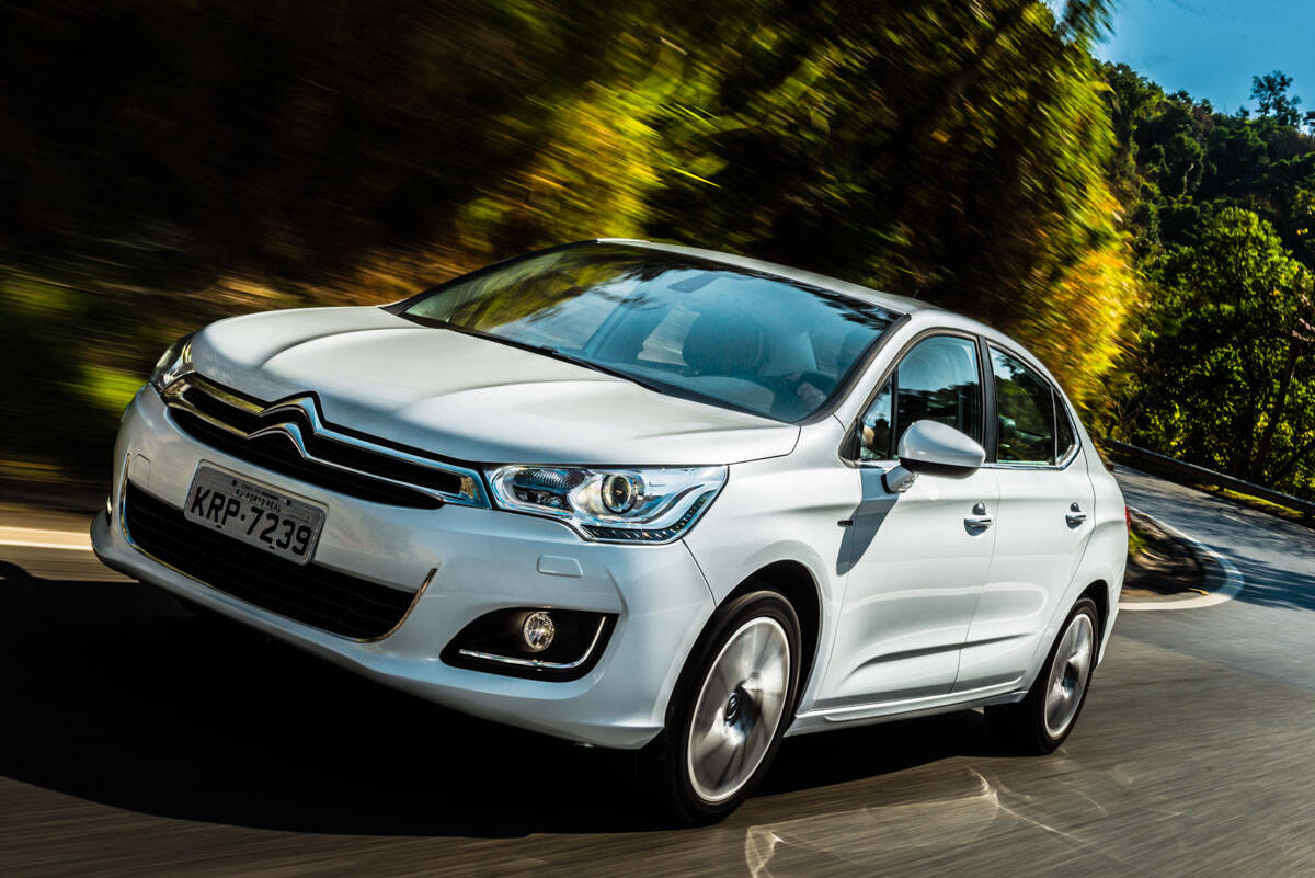 Citroën C4 Lounge 2017. Foto: Divulgação/Citroën