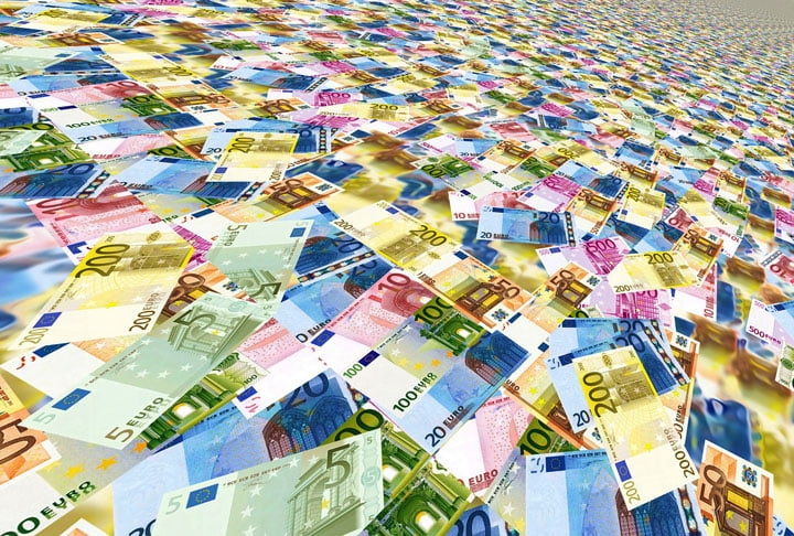 Com um total de R$ 28,2 milhões de multas aplicadas no período, a agência estima que evitou uma média de 541 chamadas por habitante (um total de 110 bilhões de ligações). 
 Reprodução: Flipar