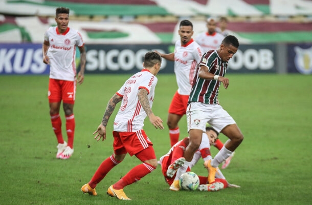 3ª rodada do Campeonato Brasileiro de 2020: Fluminense 2 x 1 Internacional, Maracanã - Gols: Nenê (2) (FLU)