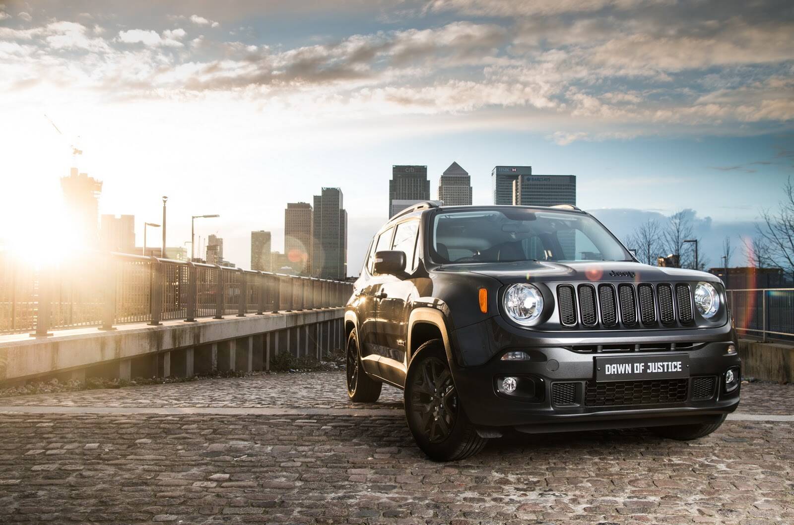 Jeep Renegade Batman vs Superman. Foto: Divulgação