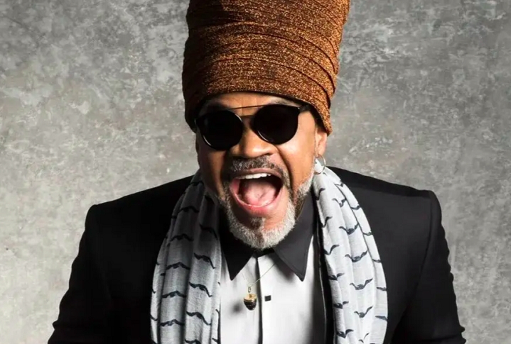 Carlinhos Brown - Cantor, compositor e artista visual, assinou trilhas sonoras para os filmes “Rio” e “Capitães de Areia”. 
 Reprodução: Flipar