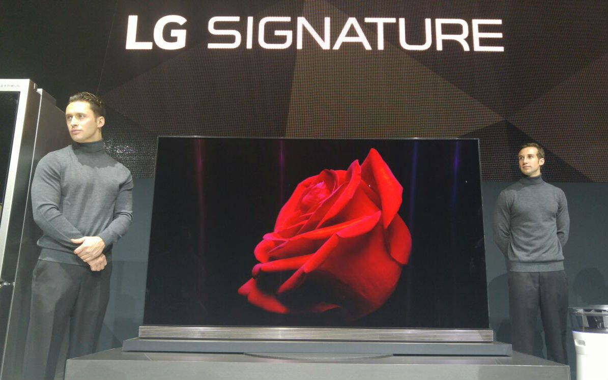 LG lançou linha de TVs OLED com resolução 4K; a tela da G6 é presa em um vidro e tem apenas 2,57 mm de espessura. Foto: Emily Canto Nunes/iG São Paulo