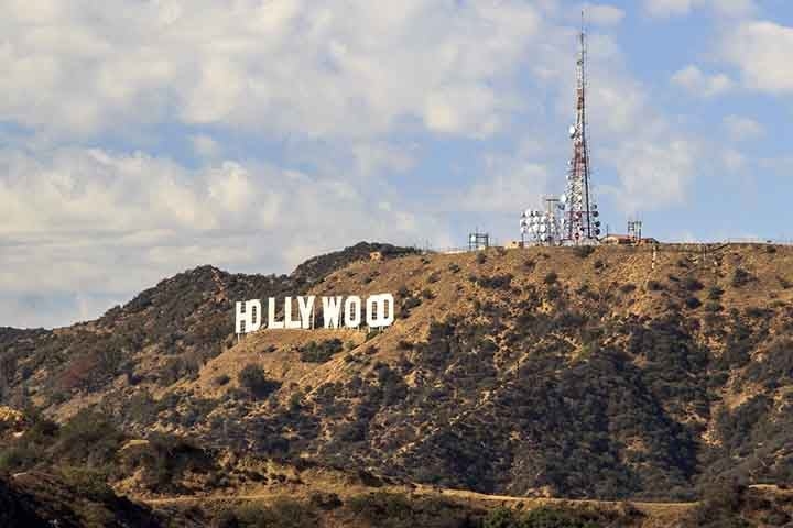 Esses foram os termos destacadosvpor anúncios publicados no LA Times, como afirma em seu livro The Hollywood Sign: Fantasy and Reality of an American Icon (O letreiro de Hollywood: fantasia e realidade de um ícone americano) o professor universitário e historiador cultural Leo Braudy. Reprodução: Flipar