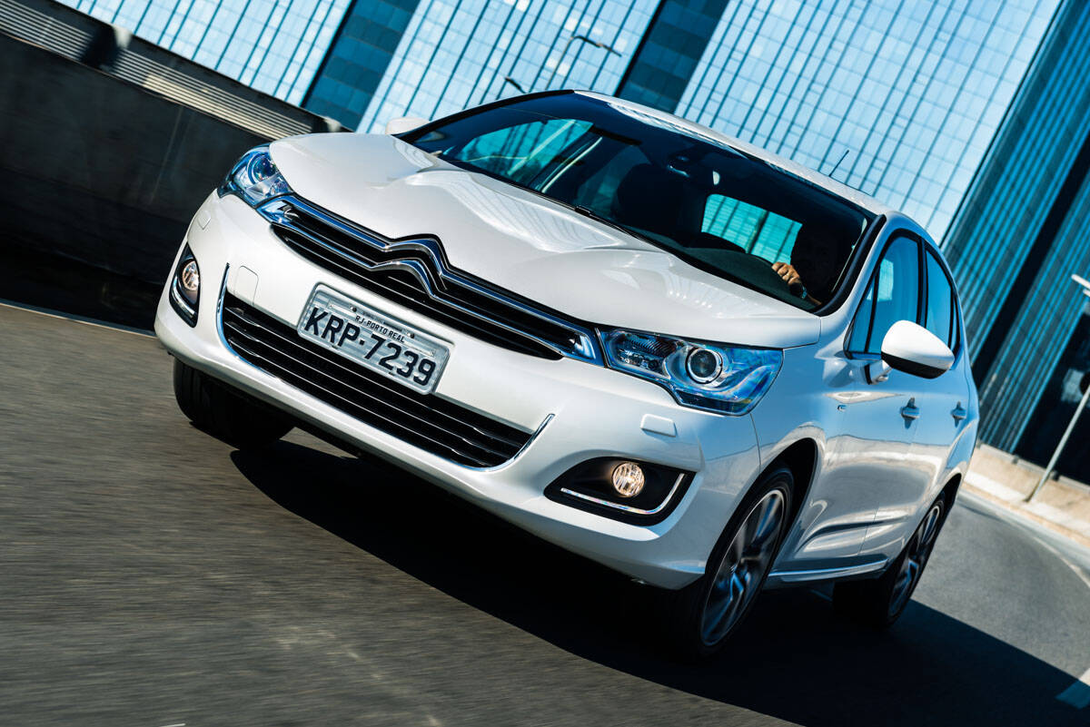 Citroën C4 Lounge 2017. Foto: Divulgação/Citroën