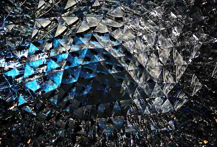 Seja para o uso diário ou decoração especial, os produtos Swarovski são sinônimo de elegância e qualidade excepcionais. Reprodução: Flipar