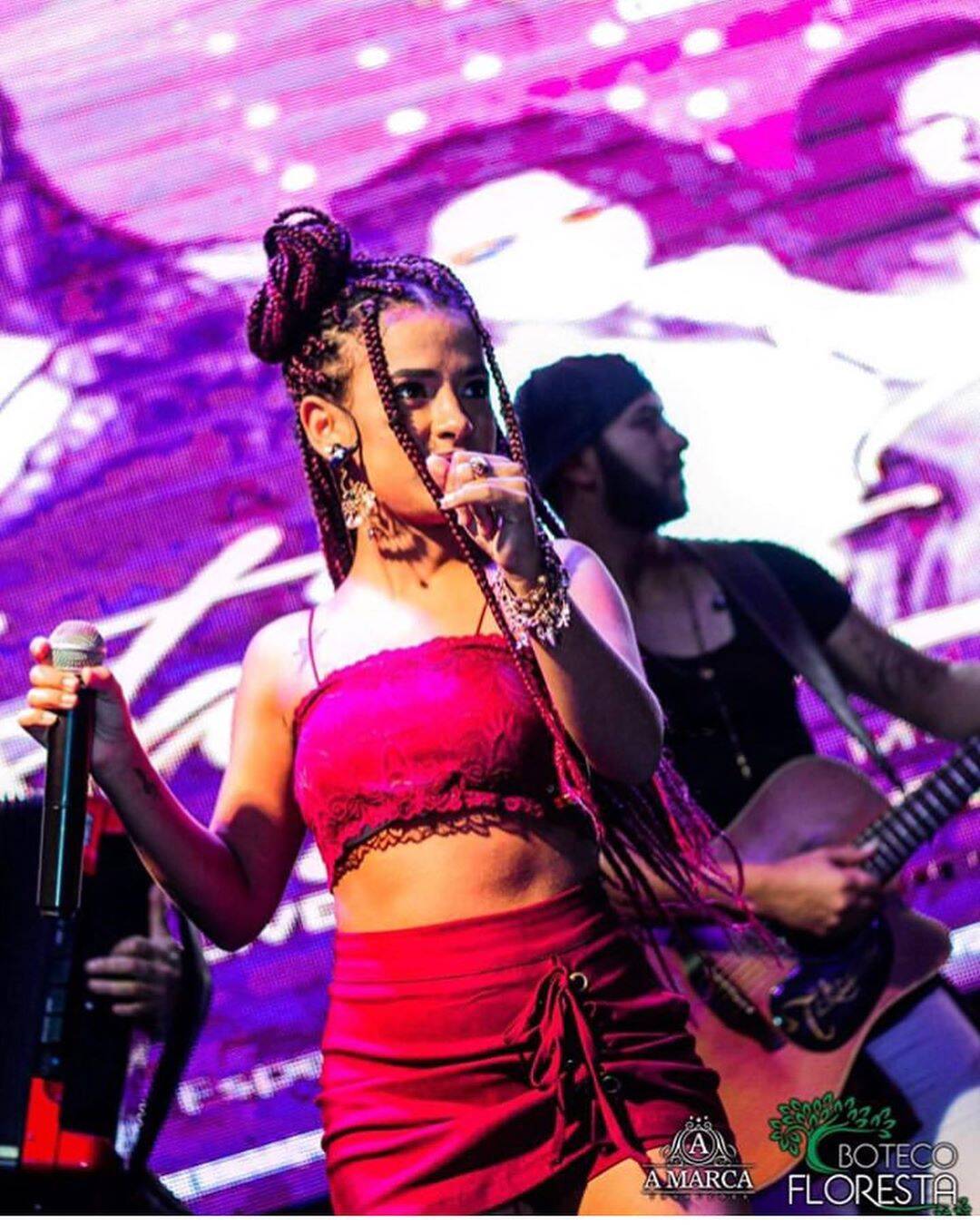 Jennyfer Oliver. Foto: Reprodução / Instagram