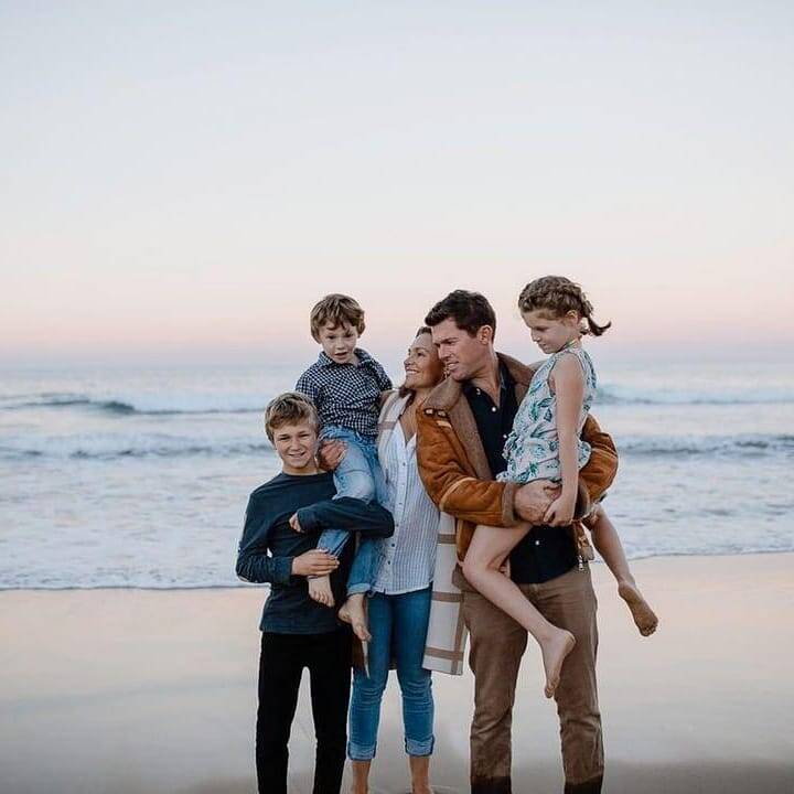 Surfista relata sequestro e estupros. Foto: Instagram