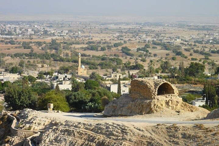 Jericó, Palestina: Situada no Vale do Jordão, Jericó tem uma população de 23 mil habitantes em uma área de 58 km². Localizada a 258 metros abaixo do nível do mar, é uma das cidades mais antigas continuamente habitadas do mundo.
 Reprodução: Flipar