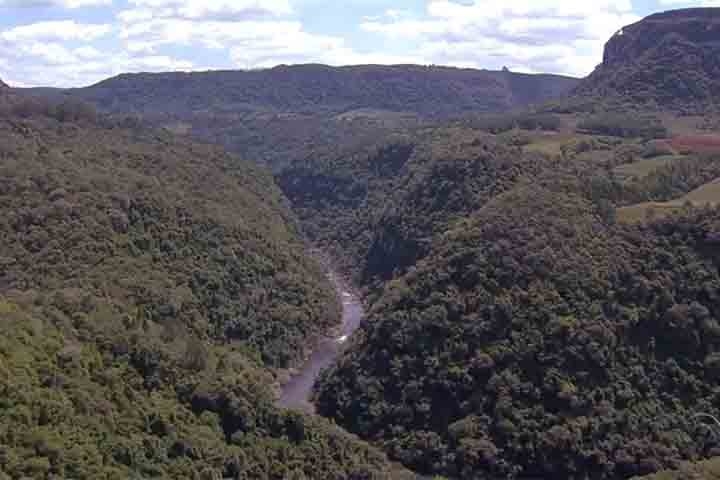 A Educação para a sustentabilidade é um dos principais pilares do Geoparque Mundial da UNESCO Caminhos dos Cânions do Sul, que estimula a conscientização sobre a importância de preservar o patrimônio natural e cultural do território. Reprodução: Flipar