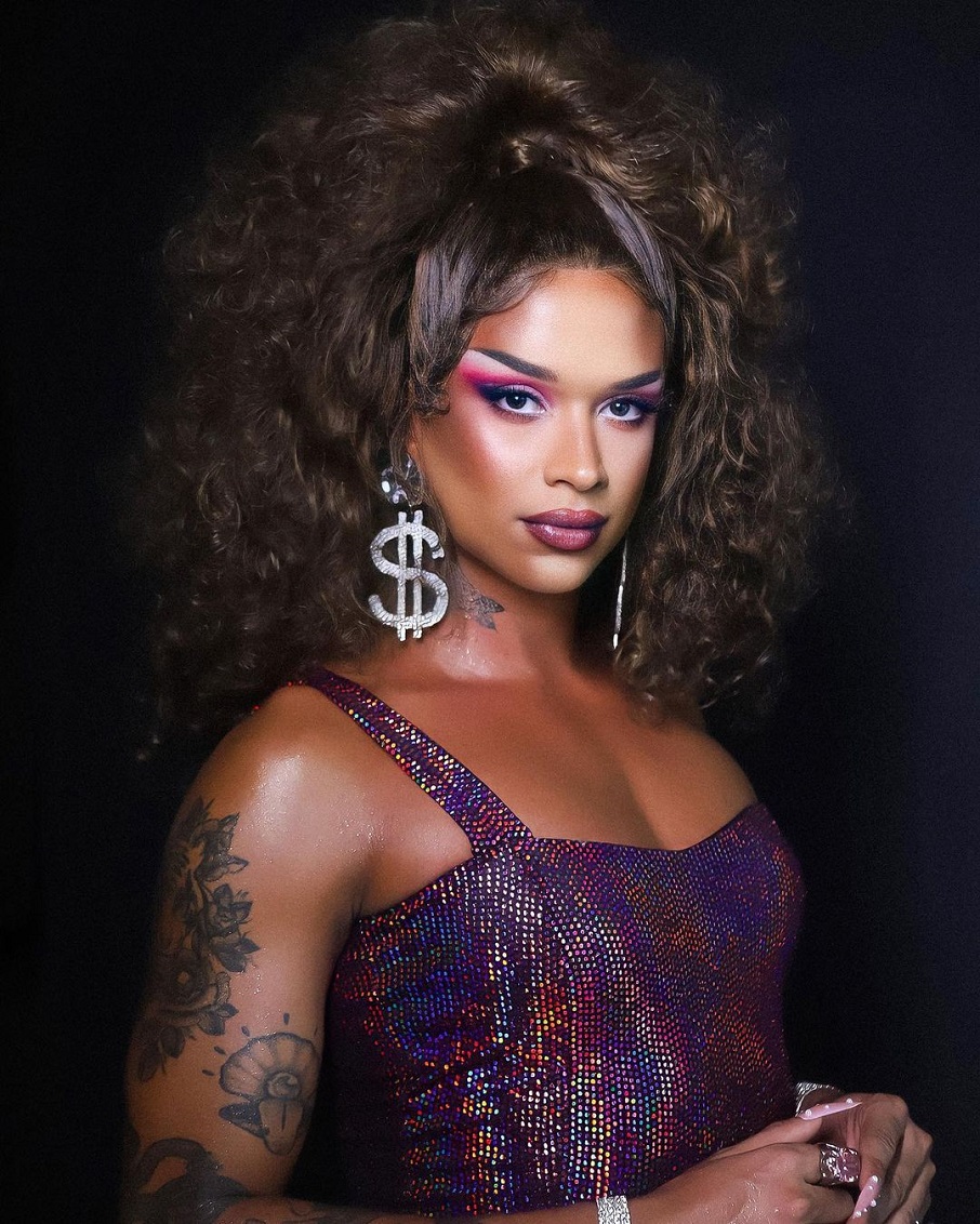 A drag queen funkeira, Lia Clark