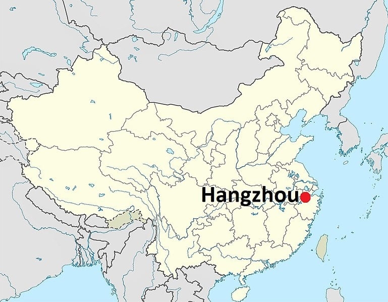 Até mesmo a prefeitura de Hangzhou precisou se manifestar em defesa da legitimidade do urso. Reprodução: Flipar
