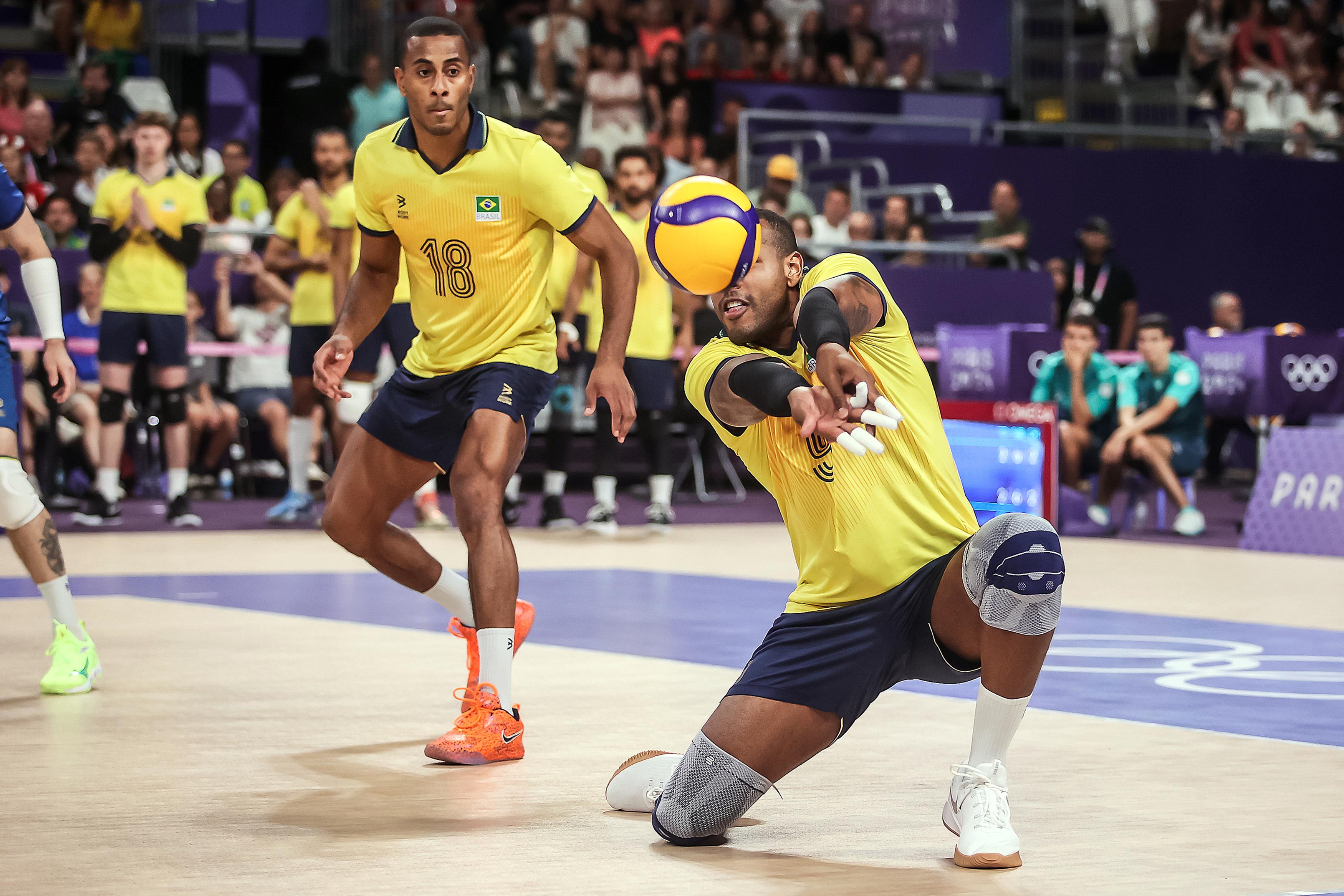 Brasil x Estados Unidos - vôlei masculino Paris 2024 Gaspar Nóbrega/COB