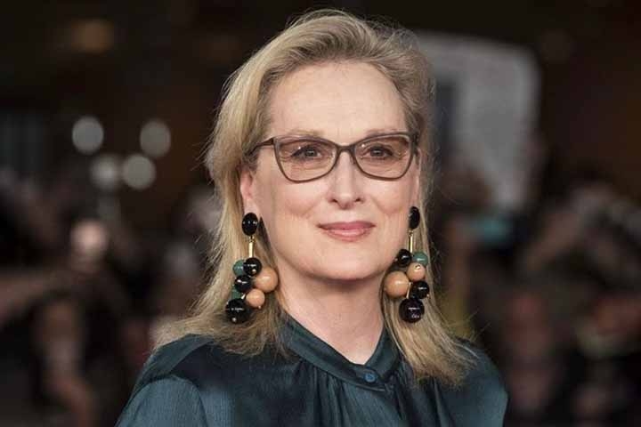 Outros atores e atrizes de prestígio em Hollywood também tiveram uma formação acadêmica sólida. É o caso justamente de Meryl Streep. A recordista em indicações ao Oscar graduou-se em teatro dramático na Vassar College, em 1971. 
 Reprodução: Flipar