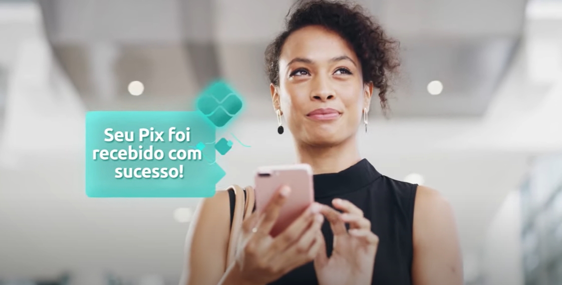 Os recursos são transferidos entre contas em poucos segundos, a qualquer hora ou dia, o que é uma facilidade. Reprodução: Flipar