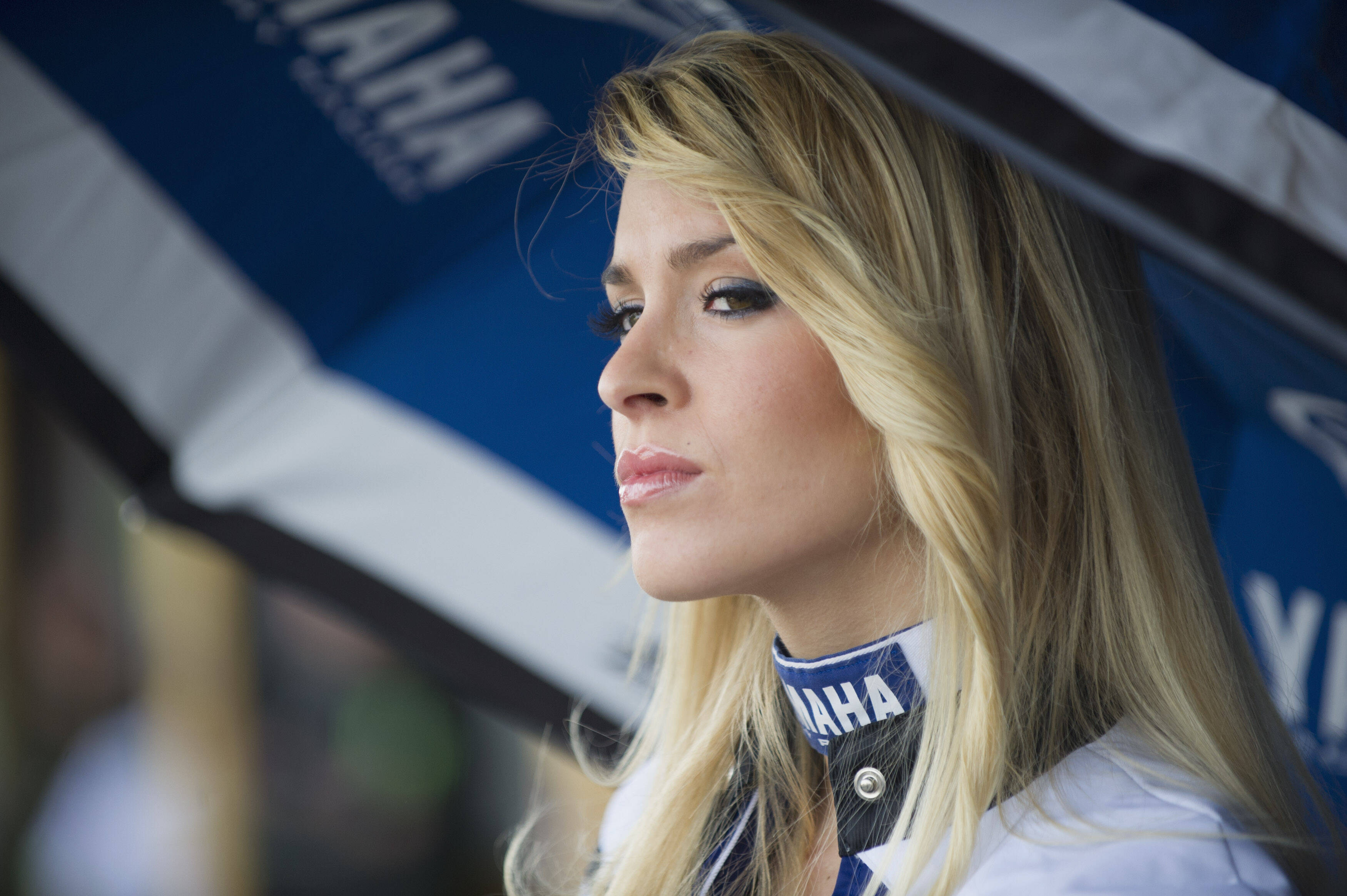 Belas grid girls desfilaram no final de semana em Valencia em prova da MotoGP. Foto: Mirco Lazzari/Getty Images