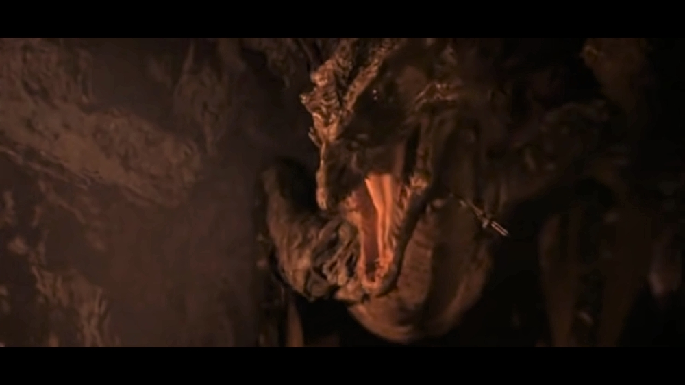 Vermithrax Pejorative (“O Dragão e o Feiticeiro”) - Foi um dos dragões mais importantes do cinema graças ao ótimos efeitos visuais feitos em um filme de 1981! Acabou se tornando uma referência para os dragões que vieram depois. 