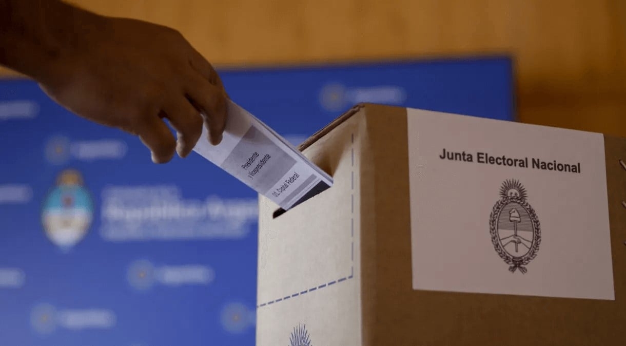 O segundo turno da eleição presidencial argentina está marcado para o dia 19 de novembro.