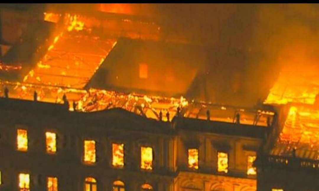 O Museu Nacional foi destruído por um incêndio em 2018 e ainda está em reformas. A direção tem recebido doações para recompor o acervo e a previsão é de que a reabertura de alguns setores possa ser feita em 2026.  Reprodução: Flipar