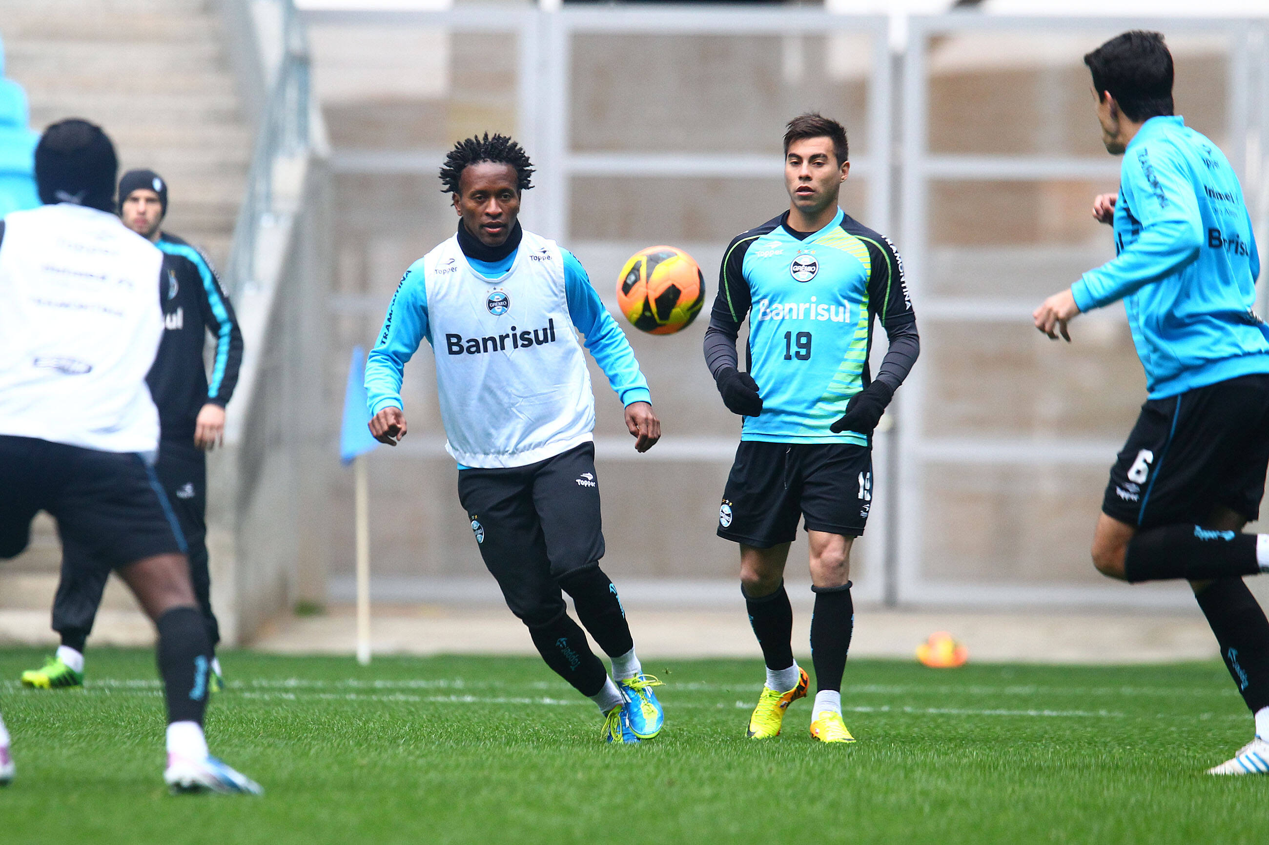 Zé Roberto e Vargas em treino do Grêmio. Foto: Lucas Uebel/Grêmio FBPA