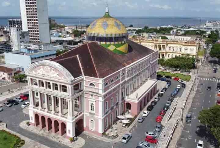 O evento é tratado como histórico por ser a primeira vez que um presidente em exercício dos Estados Unidos visita a Amazônia.
 Reprodução: Flipar