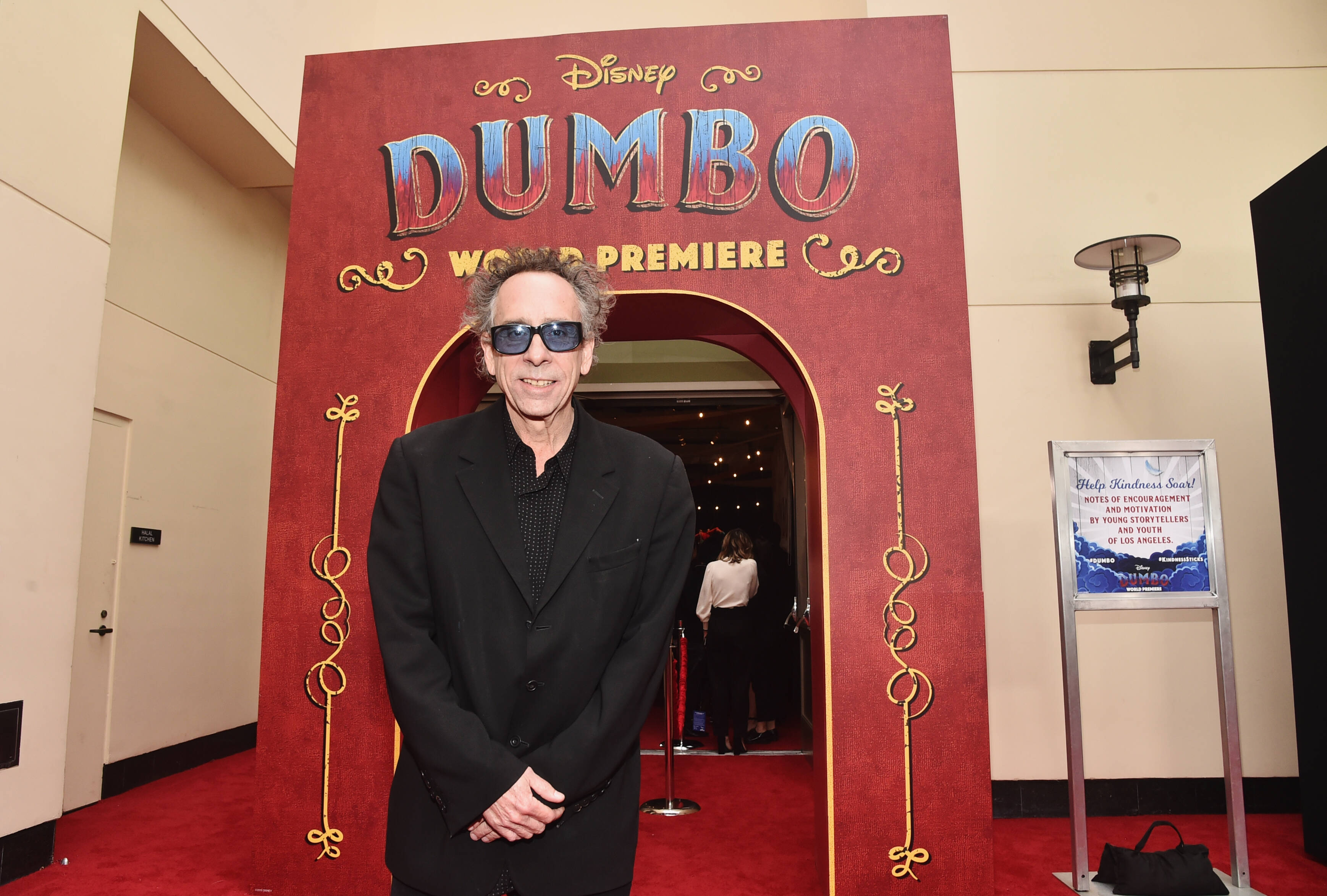 Famosos comparecem a première de "Dumbo". Foto: Divulgação / Disney