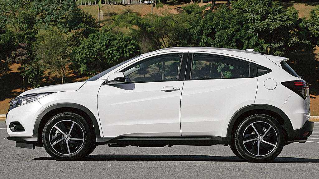 Jeep Compass vs Honda HR-V vs VW T-Cross vs Peugeot 3008. Foto: Roberto Assunção