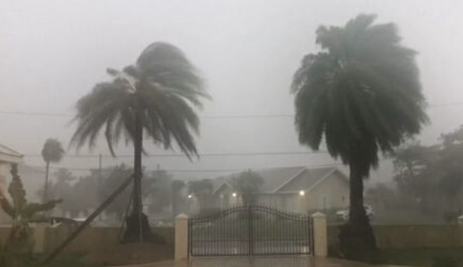 Durante a passagem de Beryl, a tempestade tropical Chris se formou no leste do México. O sistema foi muito fraco, mesmo assim causou ao menos 5 mortes.  Reprodução: Flipar