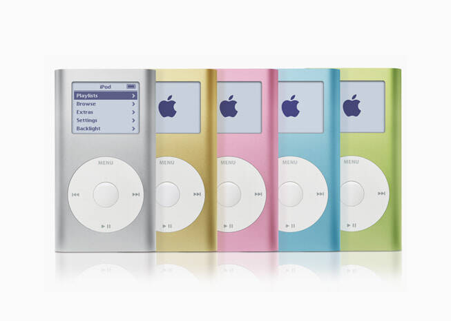iPod mini, lançado em 20 de fevereiro de 2004. Foto: Divulgação/Apple
