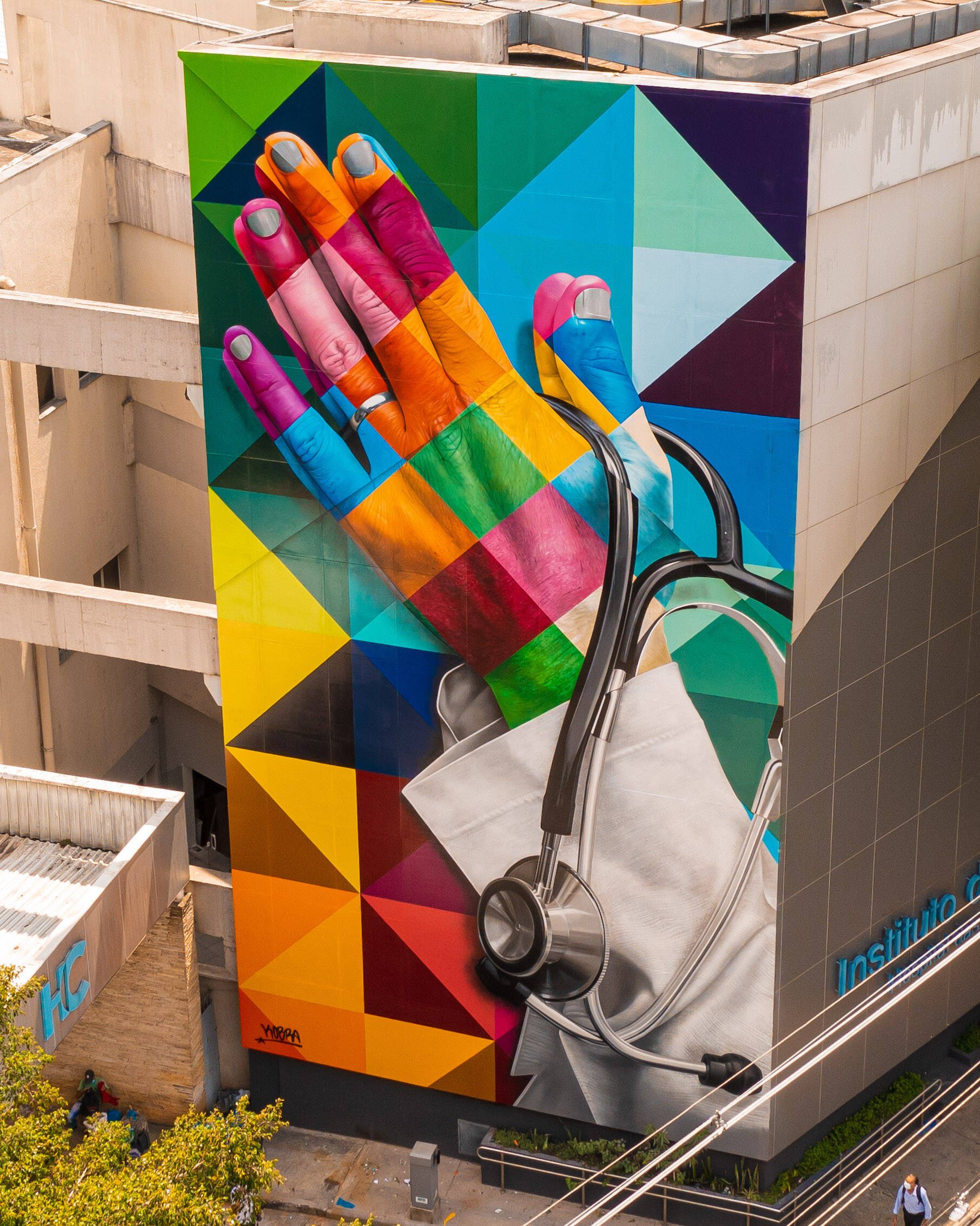 Ciência e Fé, o novo mural de Eduardo Kobra em São Paulo . Foto: drone.cyrillo