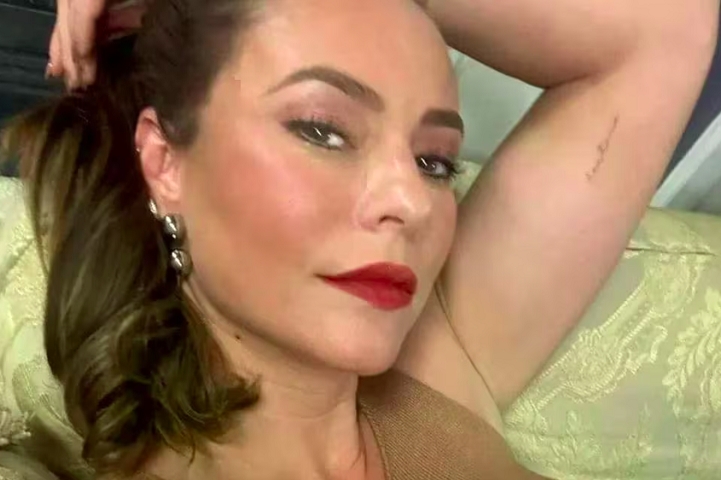 Internautas reagiram com entusiasmo ao encontrar Paolla Oliveira em plena prova do Enem. Muitos disseram que ficaram felizes e surpresos ao vê-la como parte da questão. Ela, por sua vez, agradeceu o carinho e desejou boa sorte a todos os participantes do exame.. Foto: Reprodução: Flipar