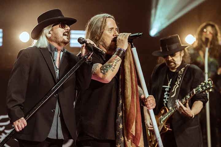A banda de rock Lynyrd Skynyrd anunciou para 2026 datas extras de shows no Brasil além da apresentação já confirmada no festival Monsters of Rock, em São Paulo. 
 Reprodução: Flipar