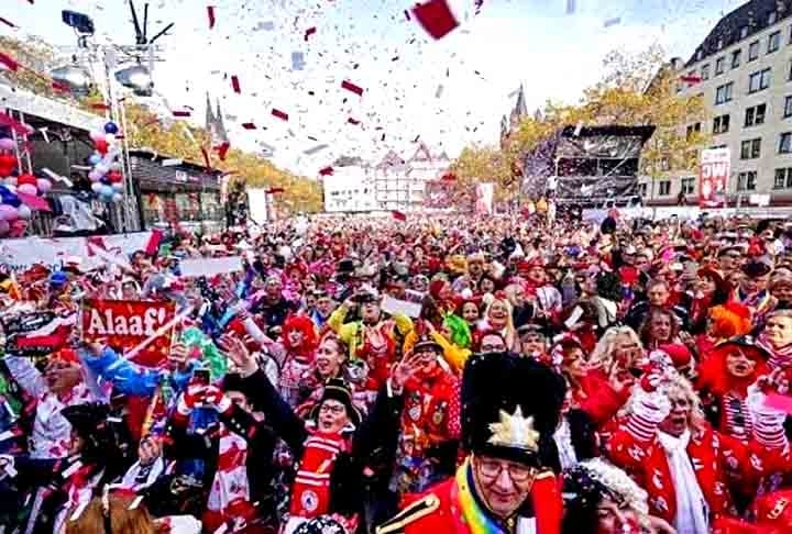 Carros alegóricos, multidões fantasiadas e muita música tomam conta das ruas de Colônia em meio ao inverno. Há personagens típicos da festa local, como o Príncipe, o Agricultor e a Virgem, a embalar os desfiles.  Reprodução: Flipar