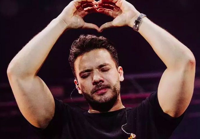 Wesley Safadão: Em setembro de 2023, o cantor interrompeu a agenda de shows para tratar de uma crise de ansiedade. Ele anunciou a paralisação no começo do mês e voltou a se apresentar no fim de setembro. Reprodução: Flipar