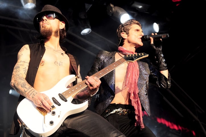 A Jane’s Addiction estava se separando e o festival serviu de palco para a turnê de despedida. Outras oito bandas se apresentaram na ocasião. 
 Reprodução: Flipar