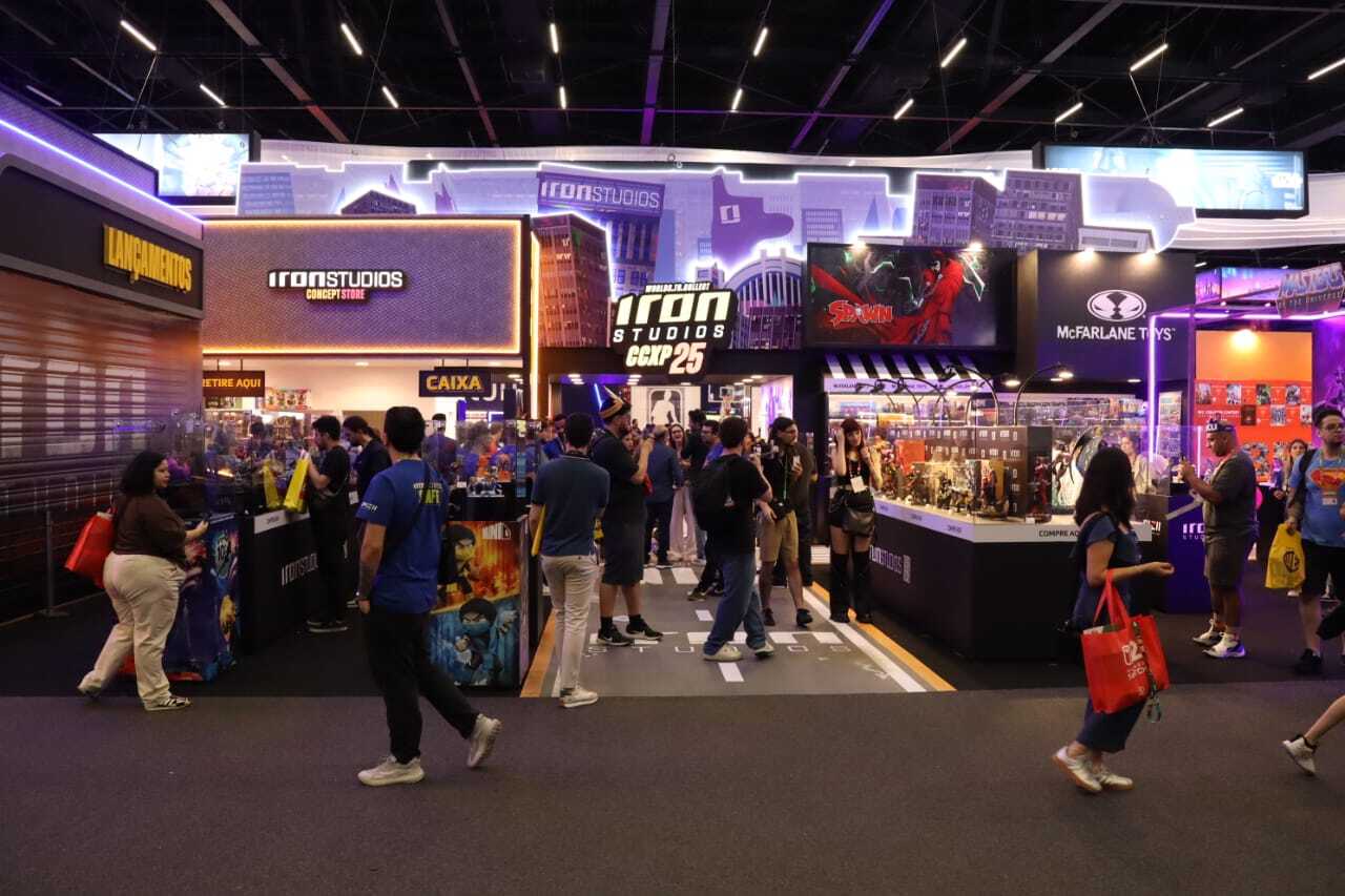 Visitantes acompanham as atrações e ativações dos estúdios na CCXP. Foto: Pedro H. Lopes/Portal iG