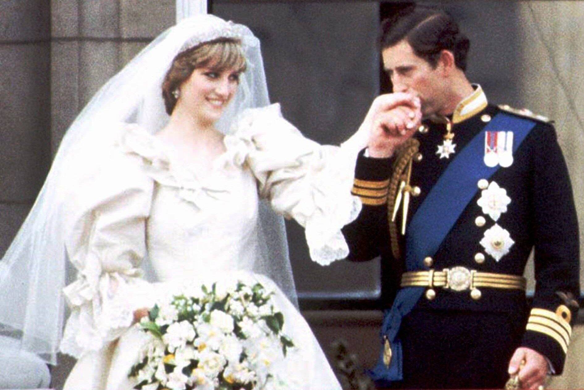 Sinais que precederam o divórcio de Charles e Diana e que estão se repetindo com William e Kate. Foto: reprodução / Twitter